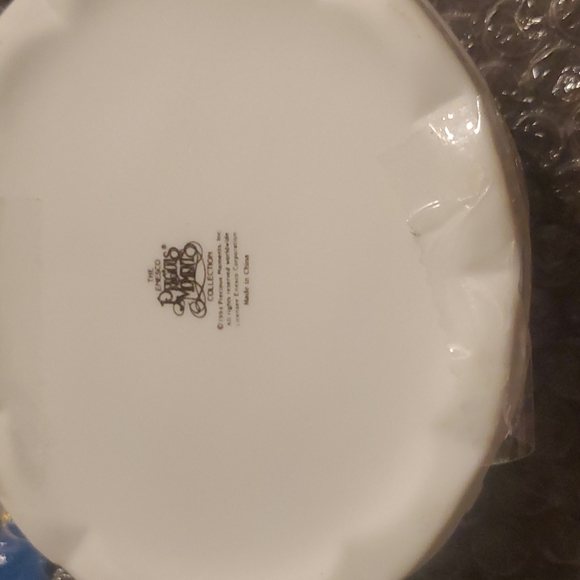 Prescious moments porcelain trinket box - Picture 2 of 3